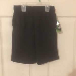 Zone Pro boys’ black shorts